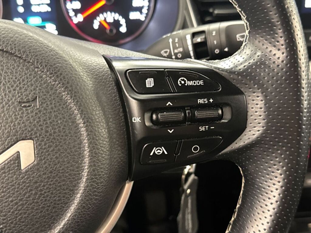 Kia Stonic 2023 Valkoinen