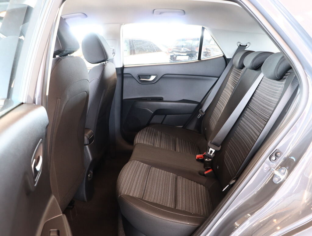Kia Stonic 2023 Harmaa