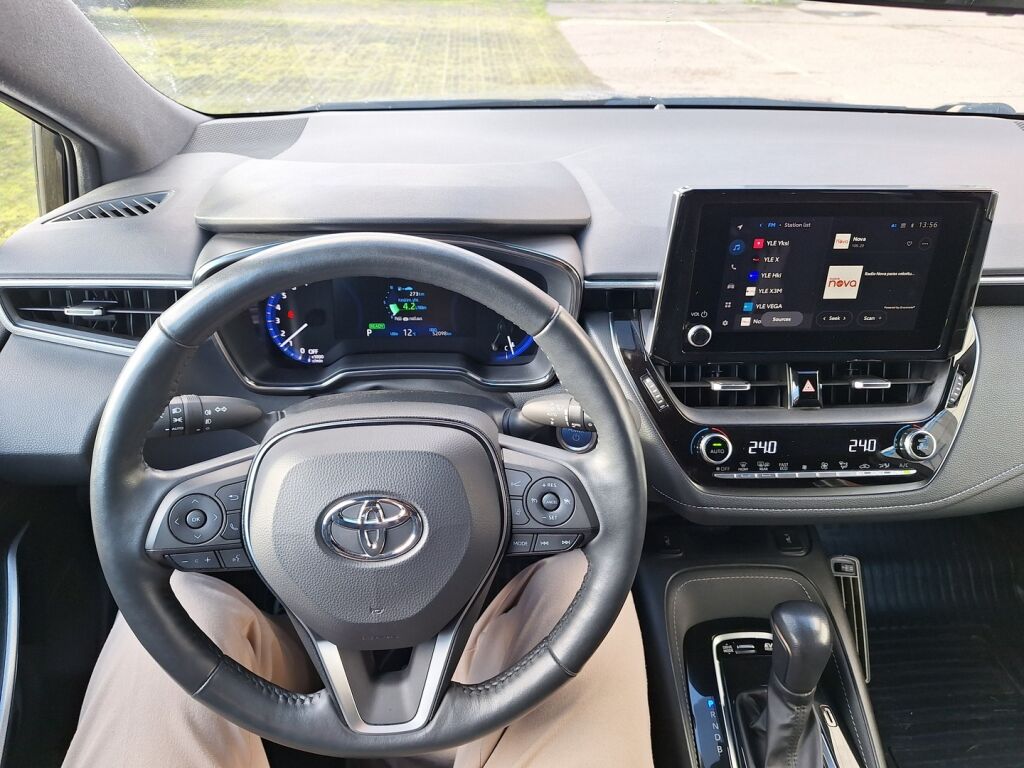 Toyota Corolla 2023 Musta