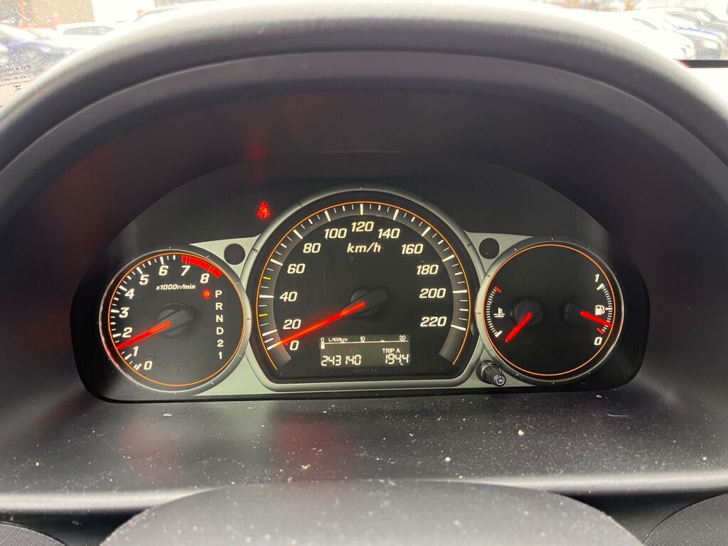 Honda CR-V 2006 Punainen