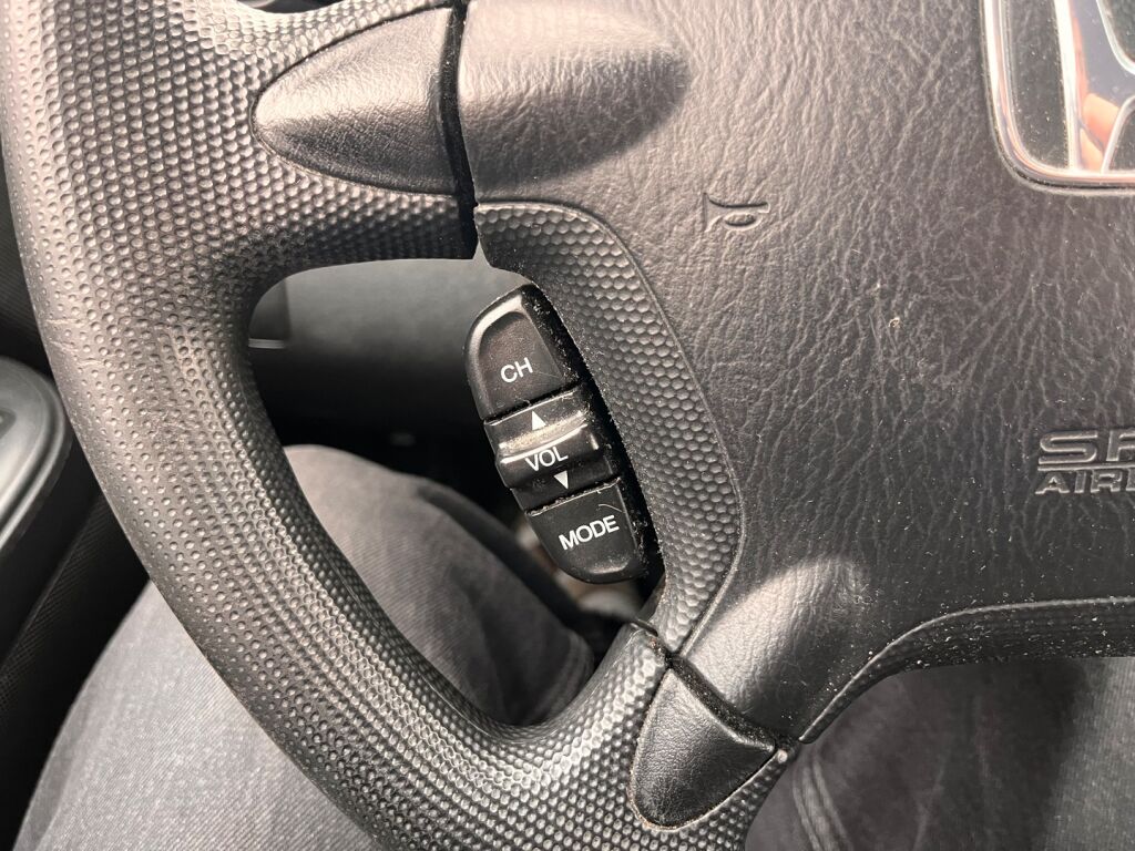 Honda CR-V 2006 Punainen