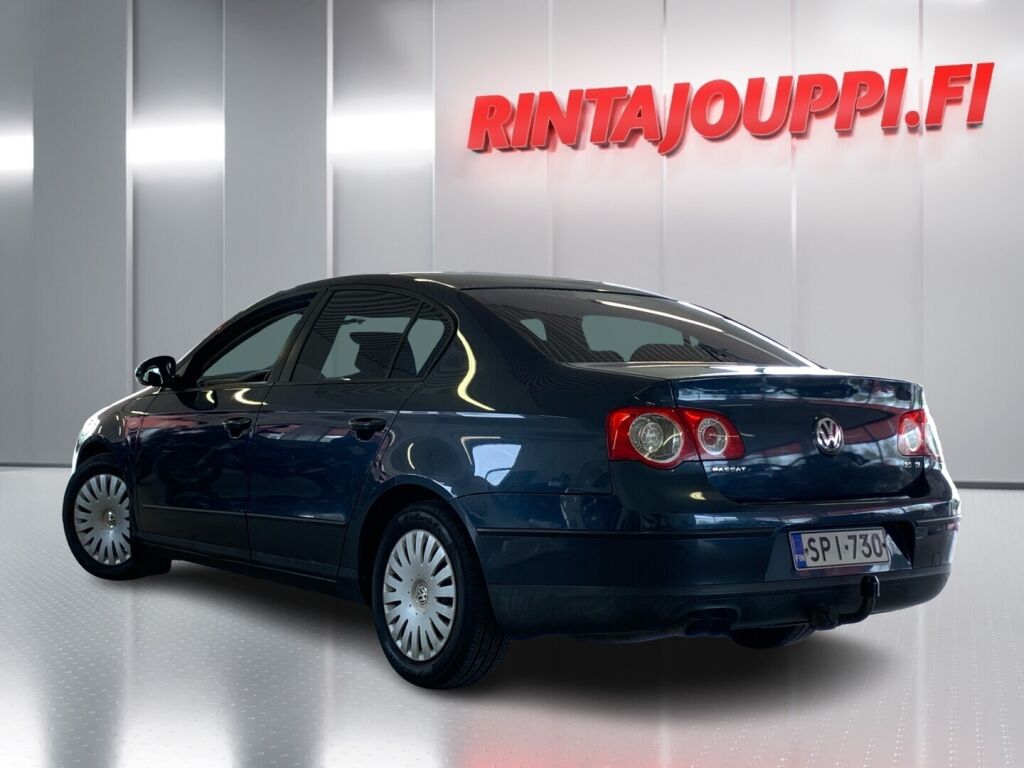 Volkswagen Passat 2006 Sininen