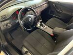 Volkswagen Passat 2006 Sininen