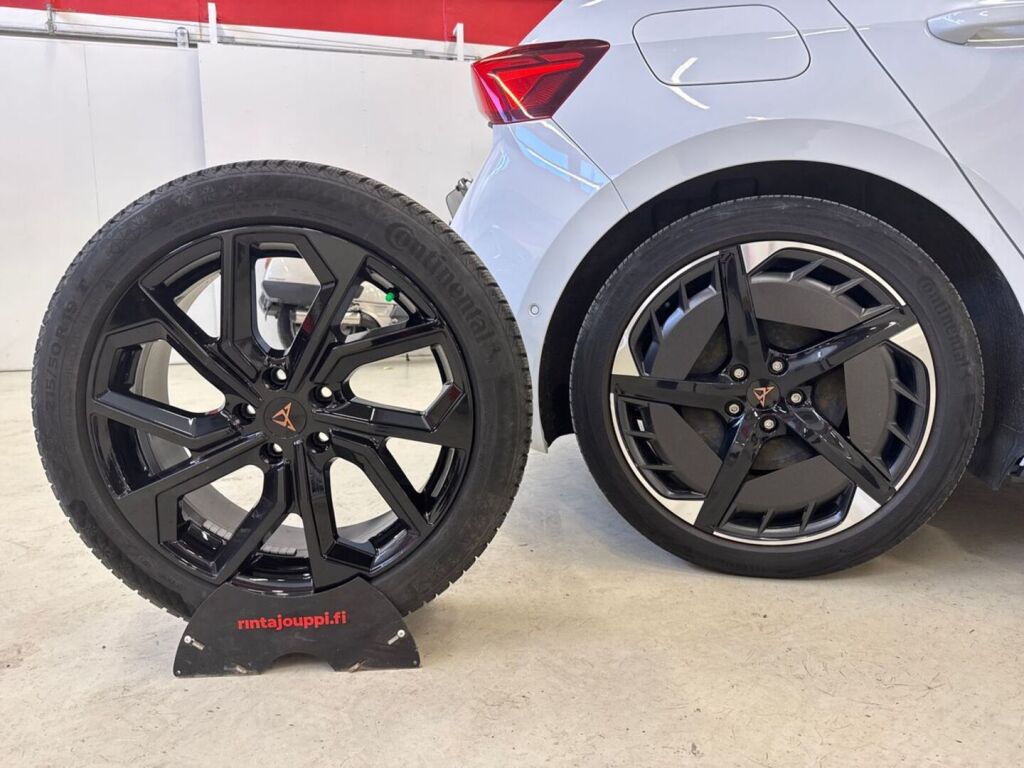 Cupra Born 2023 Valkoinen