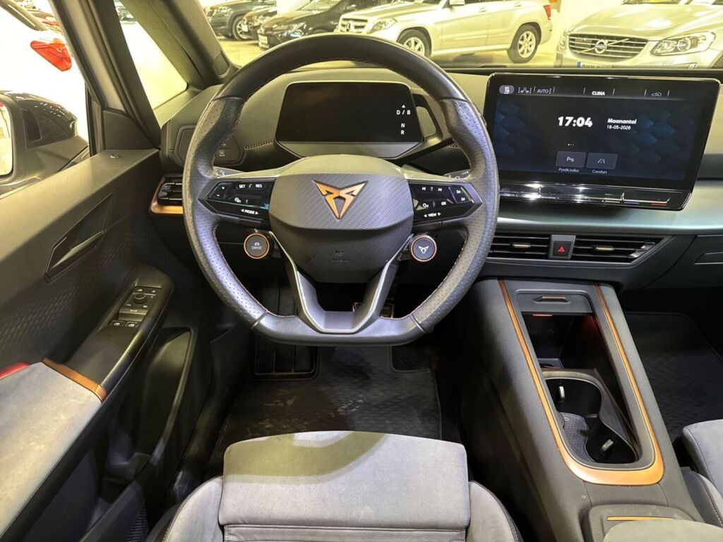 Cupra Born 2023 Valkoinen
