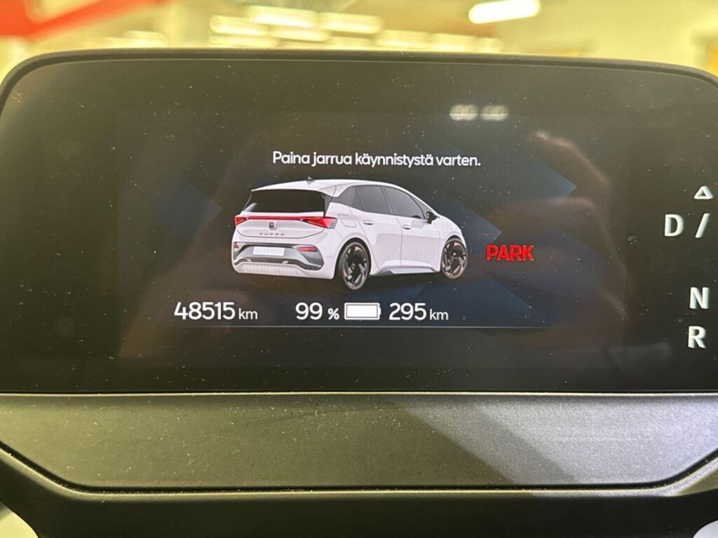 Cupra Born 2023 Valkoinen