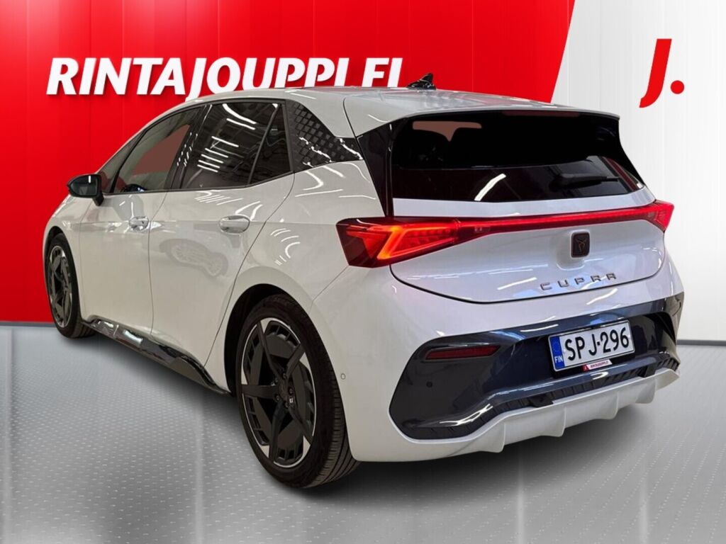 Cupra Born 2023 Valkoinen