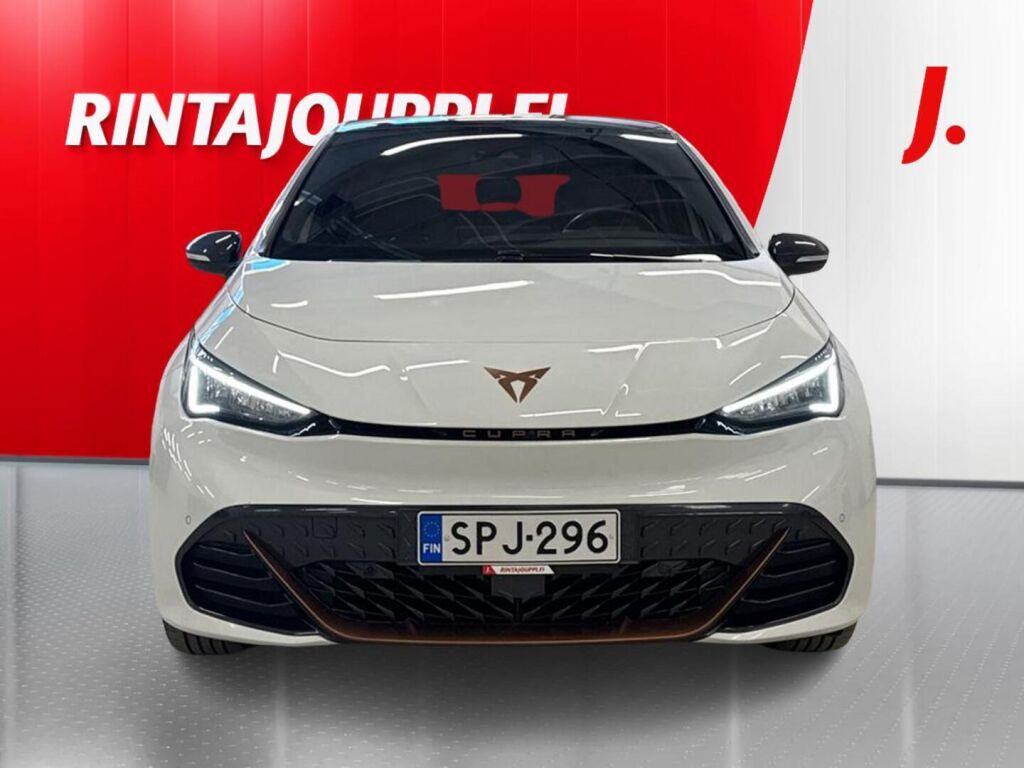 Cupra Born 2023 Valkoinen