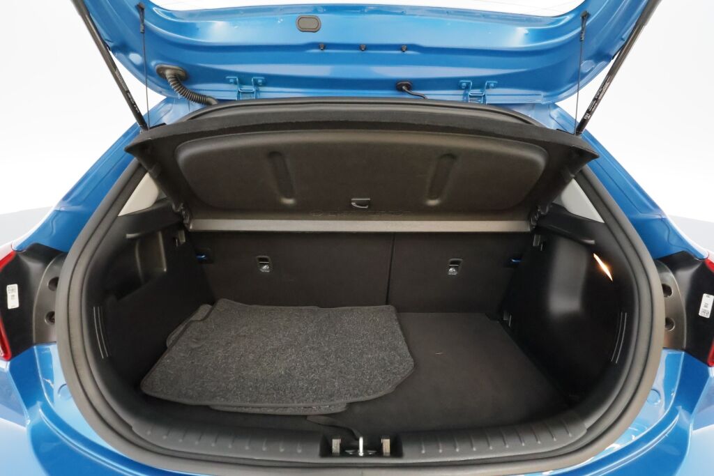 Kia Rio 2024 Sininen