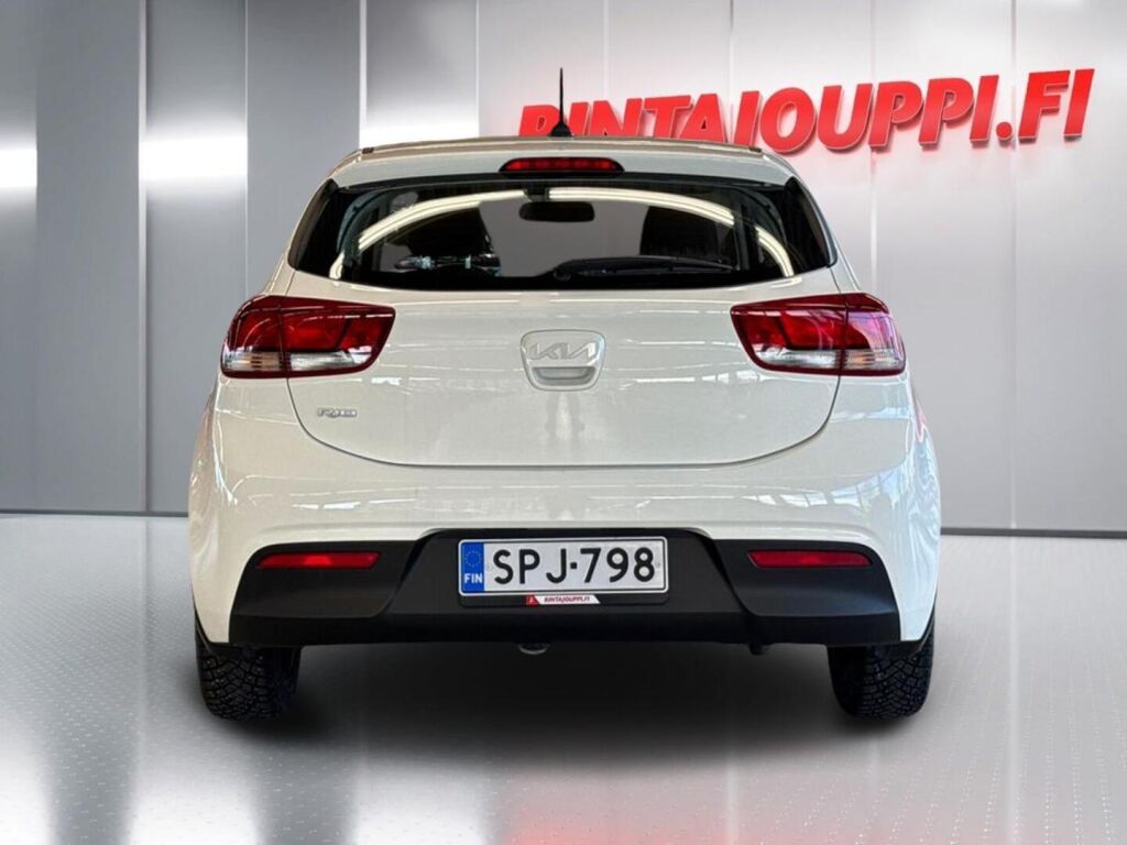 Kia Rio 2024 Valkoinen