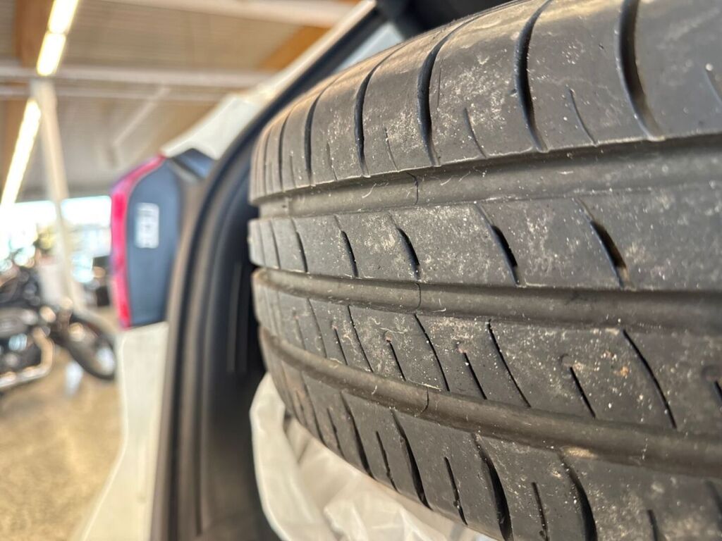 Kia Rio 2024 Valkoinen