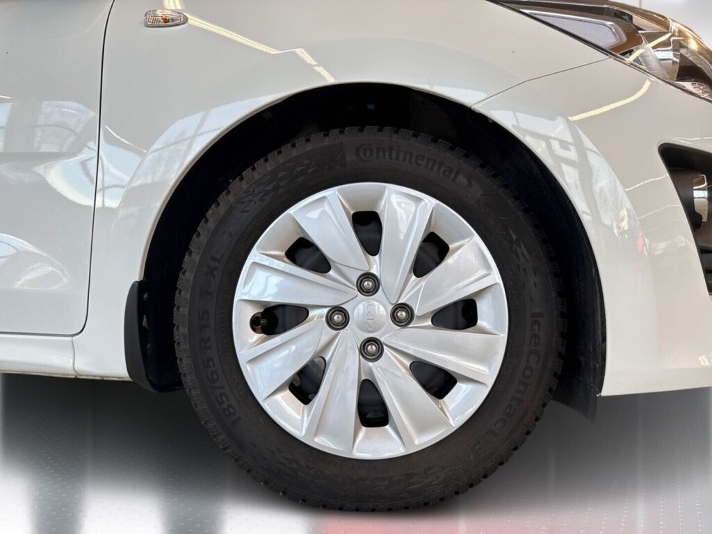 Kia Rio 2024 Valkoinen