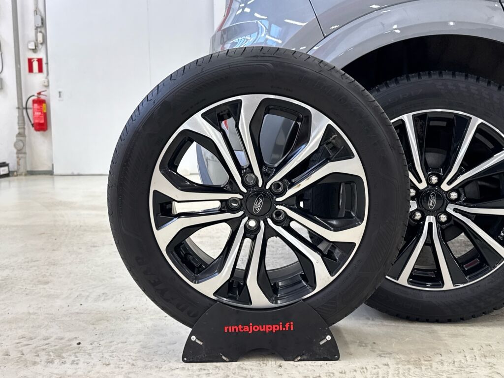 Ford Puma 2024 Harmaa