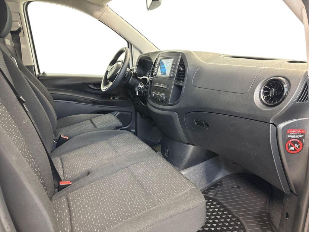 Mercedes-Benz Vito 2023 Valkoinen
