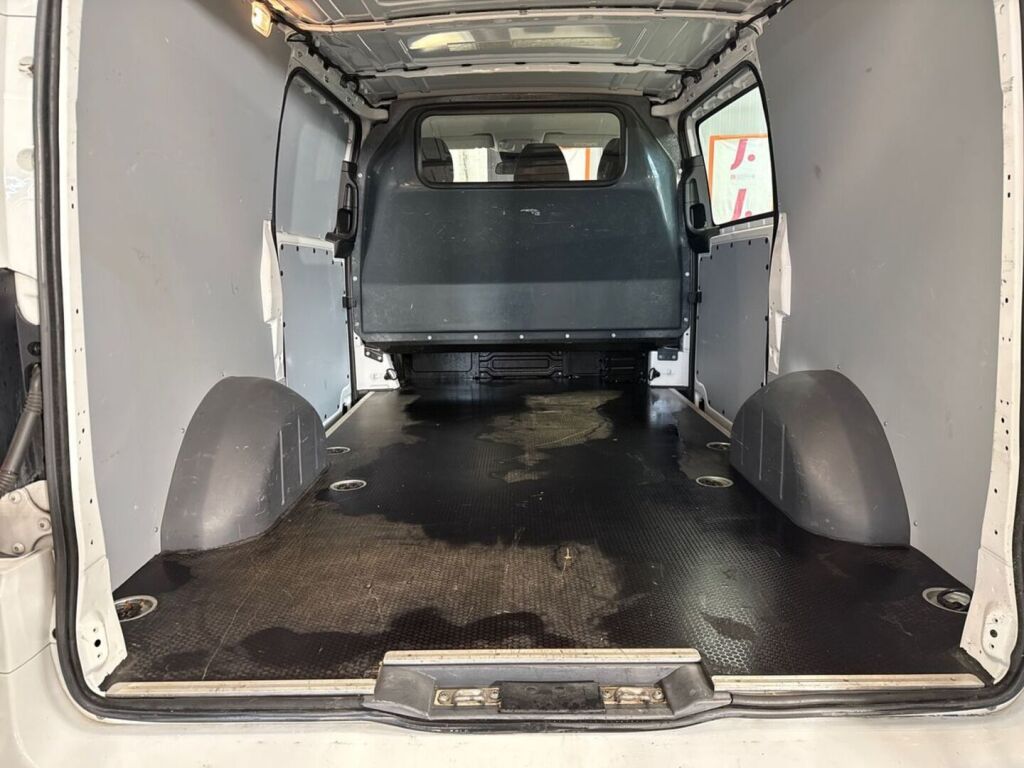 Mercedes-Benz Vito 2023 Valkoinen