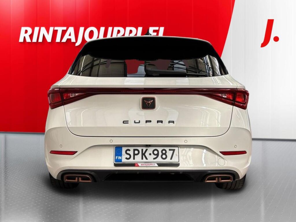 Cupra Leon Sportstourer 2023 Valkoinen