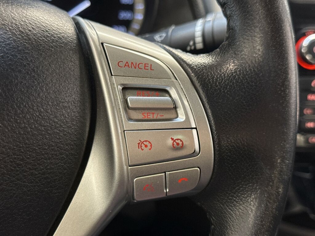 Nissan Navara 2017 Valkoinen
