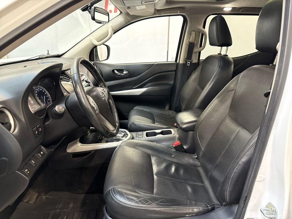 Nissan Navara 2017 Valkoinen