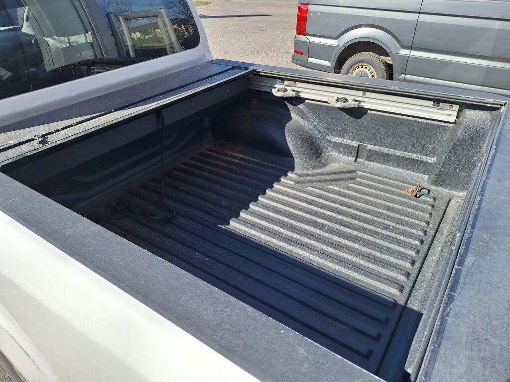 Nissan Navara 2017 Valkoinen