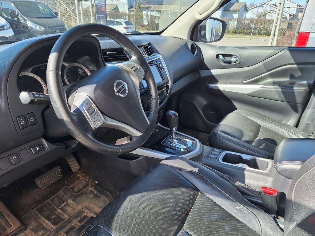 Nissan Navara 2017 Valkoinen