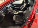 BMW 330 2020 Oranssi