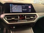 BMW 330 2020 Oranssi