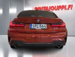 BMW 330 2020 Oranssi