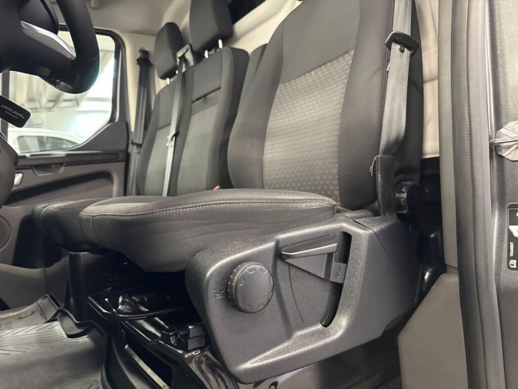 Ford Transit Custom 2023 Magnetic