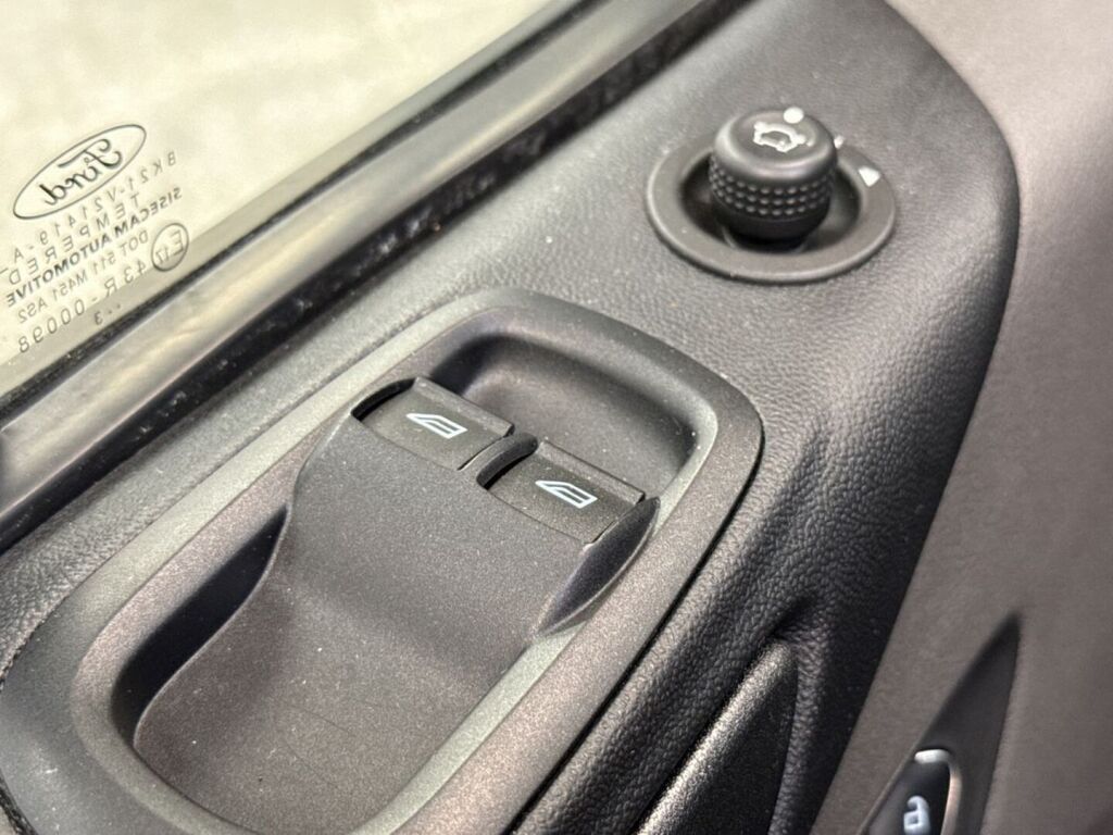 Ford Transit Custom 2023 Magnetic