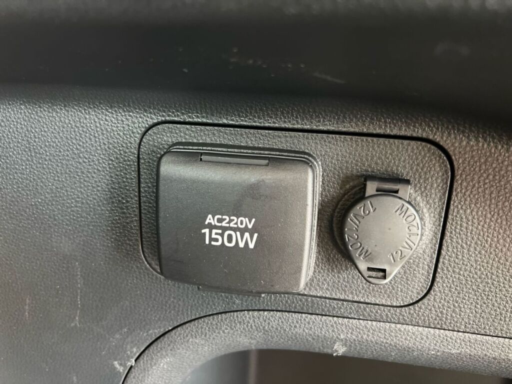 Toyota RAV4 Plug-in 2023 Hopea