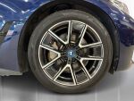 BMW i4 2022 Sininen
