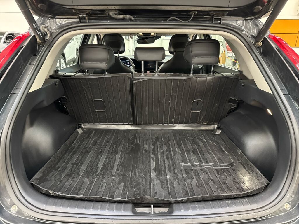 Kia Niro 2023 Harmaa