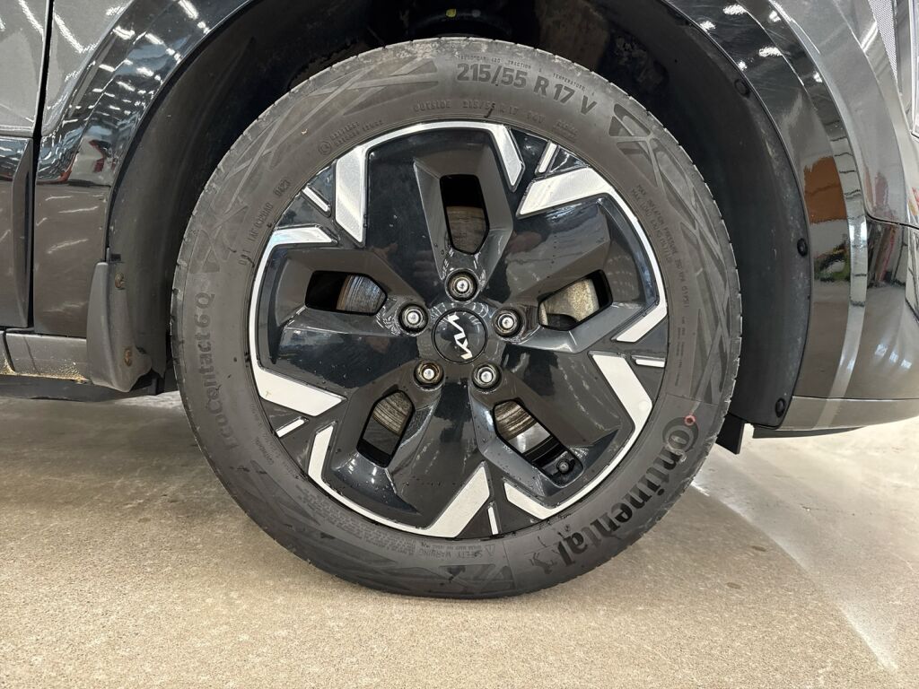 Kia Niro 2023 Harmaa
