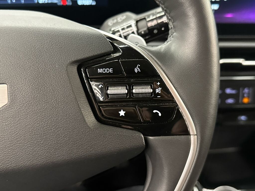 Kia Niro 2023 Harmaa