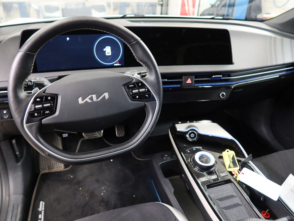Kia EV6 2023 Valkoinen