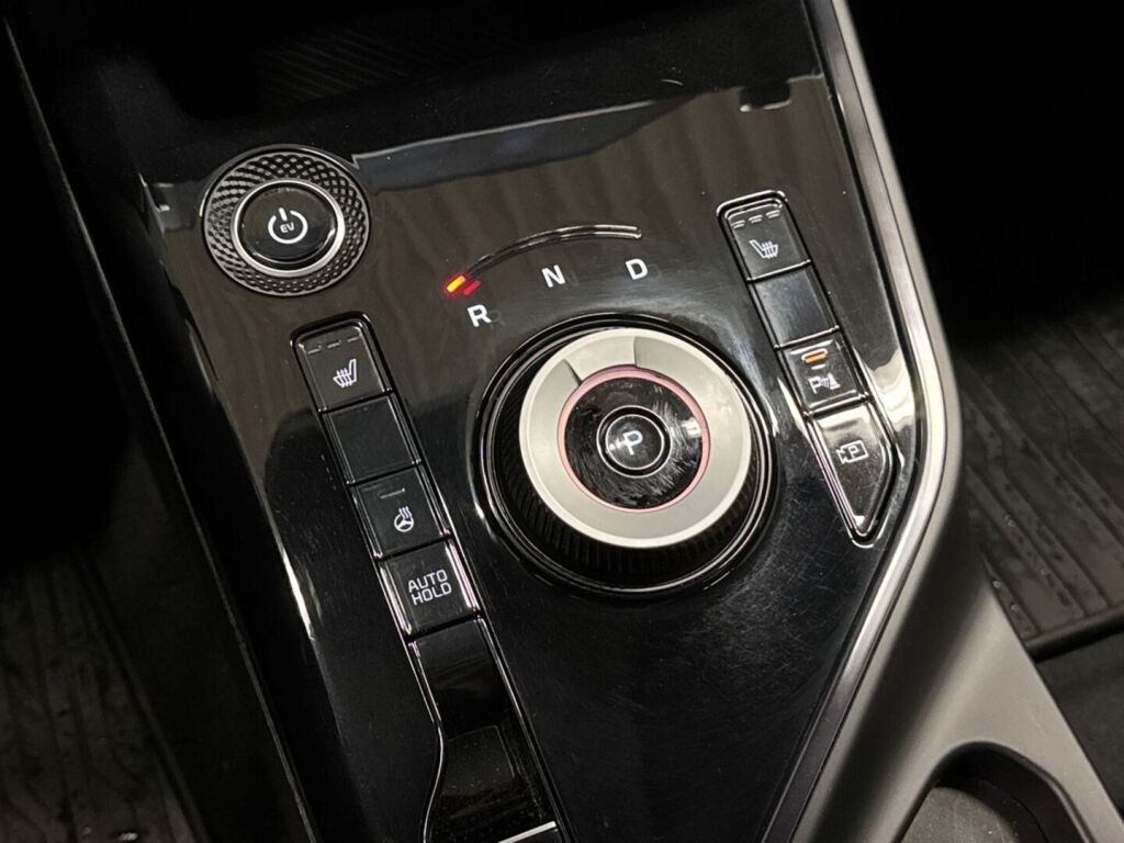 Kia Niro 2023 Vihreä