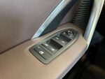 BMW iX1 2023 Vihreä