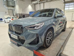 BMW iX1 2023 Vihreä
