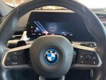 BMW iX1 2023 Vihreä