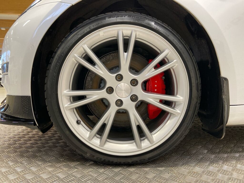 Tesla Model 3 2019 Valkoinen