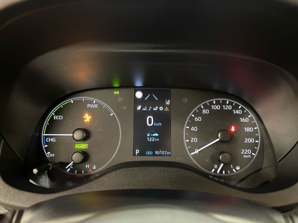 Toyota Yaris 2023 Hopea