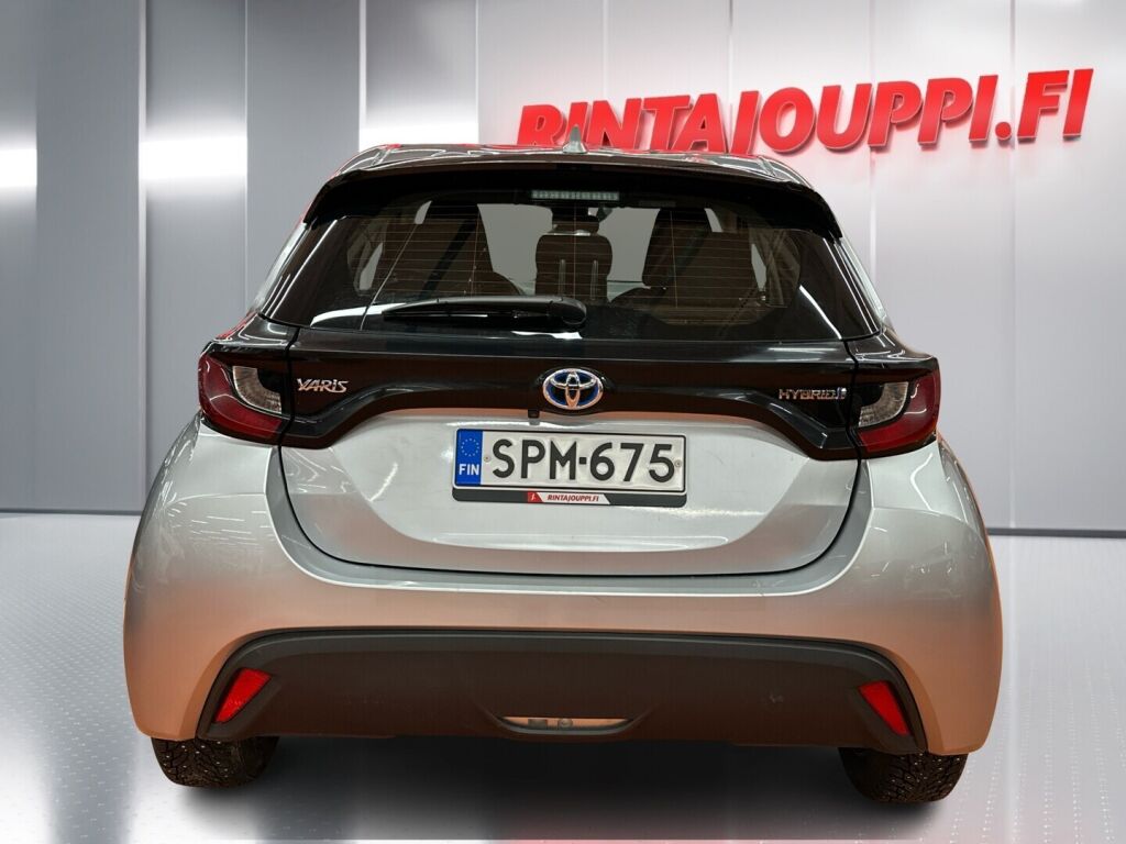 Toyota Yaris 2023 Hopea