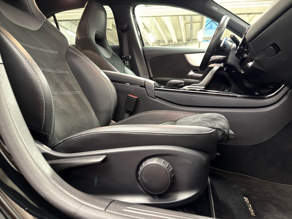 Mercedes-Benz A 2021 Musta