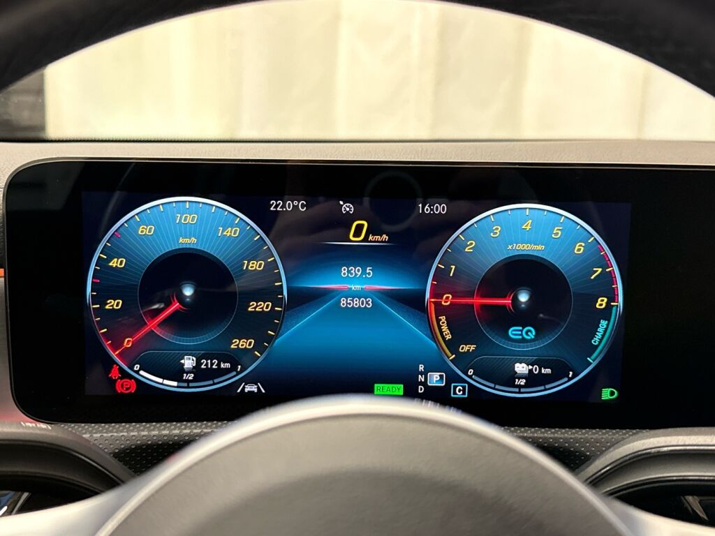 Mercedes-Benz A 2021 Musta