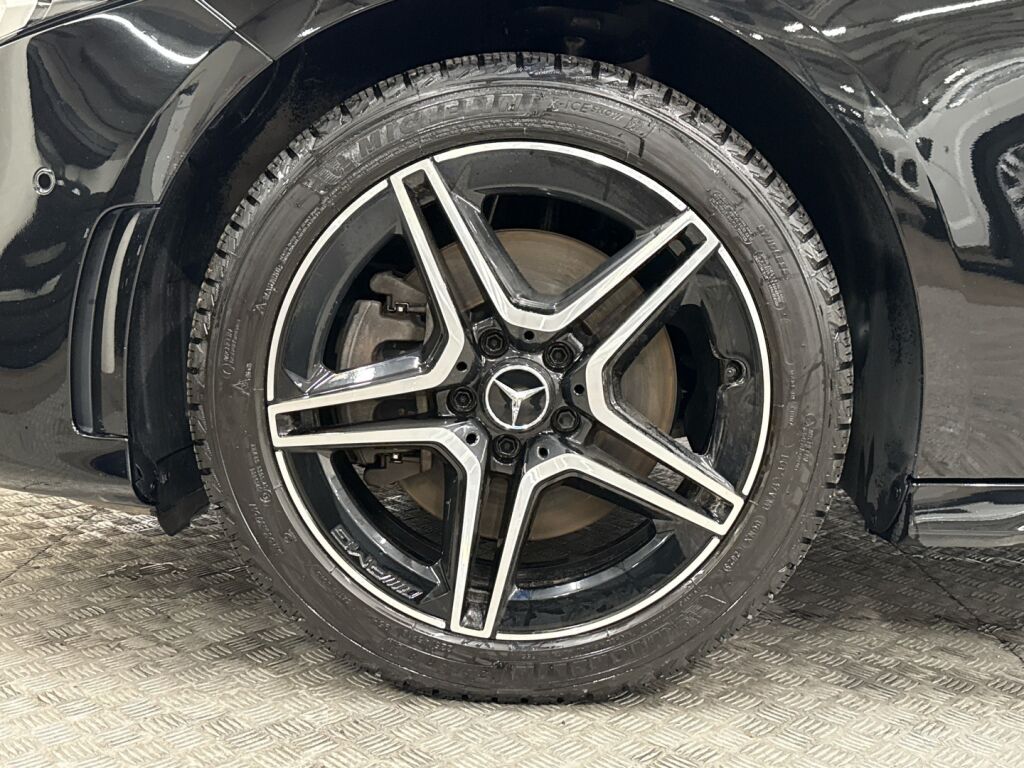 Mercedes-Benz A 2021 Musta