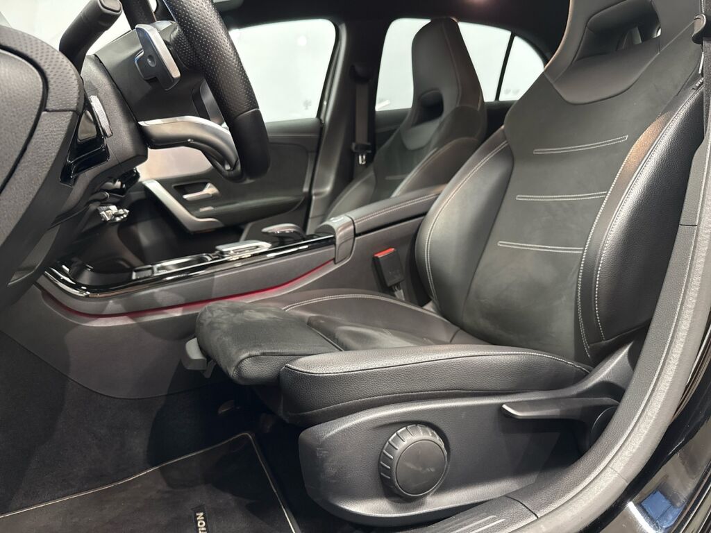 Mercedes-Benz A 2021 Musta