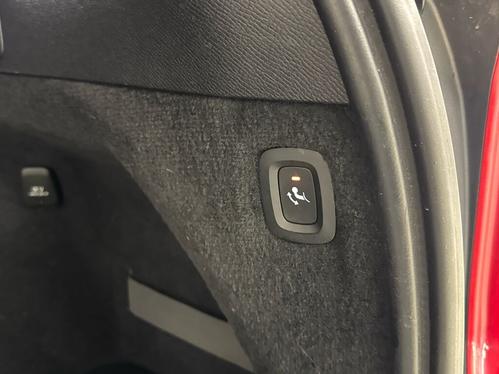 Volvo XC90 2016 Valkoinen