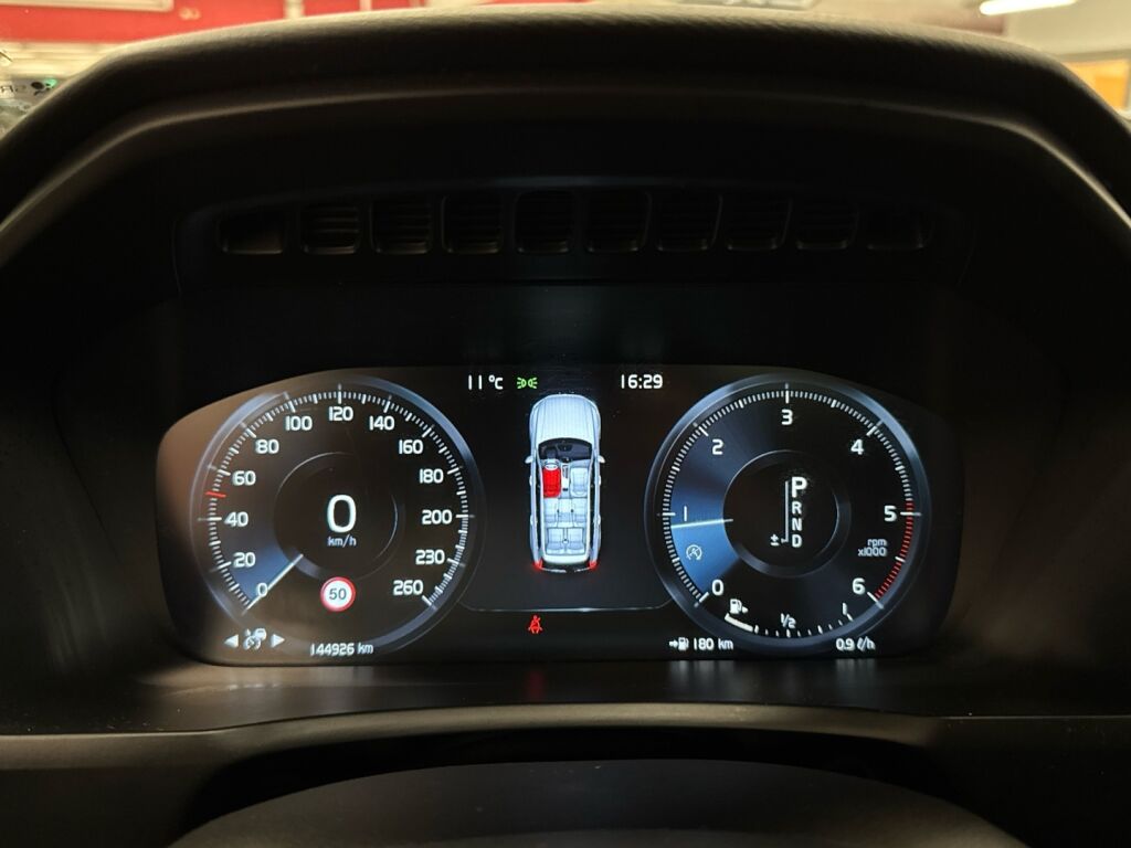 Volvo XC90 2016 Valkoinen