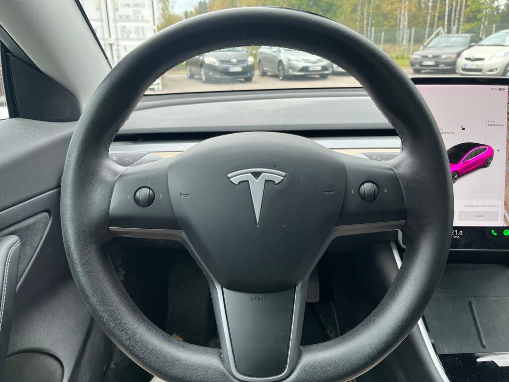 Tesla Model 3 2020 Valkoinen