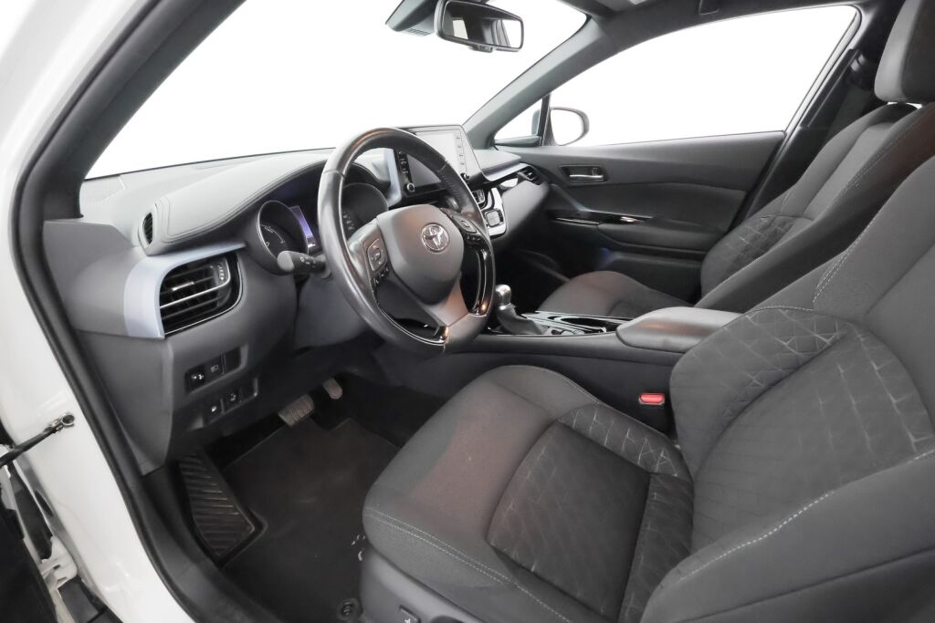 Toyota C-HR 2020 Valkoinen